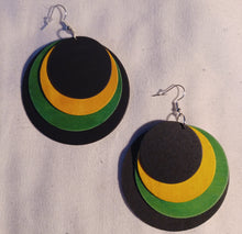 Load image into Gallery viewer, Wooden Multi Disc Earrings
