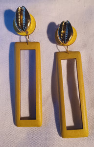 Handmade wood and cowrie clip on earrings