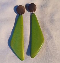 Load image into Gallery viewer, Handcarved geometric wood clip on earrings
