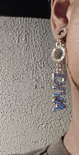 Load image into Gallery viewer, Handmade Diva rhinestone clip on earrings
