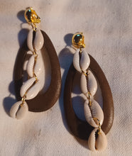 Load image into Gallery viewer, Handmade wood and cowrie shell hoop clip on earrings
