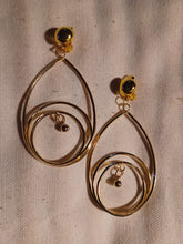 Load image into Gallery viewer, Gold metal multi hoop clip on earrings
