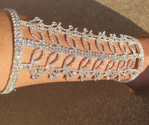 Rhinestone cuff Bracelet Free Size