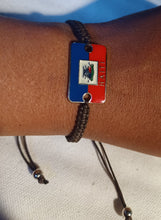 Load image into Gallery viewer, Haiti layering bracelet
