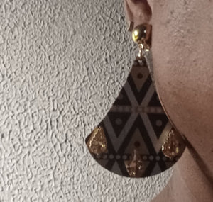 Abstract wood and rhinestone clip on earrings