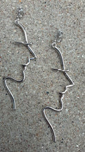 Load image into Gallery viewer, Abstract Face Earrings Kargo Fresh
