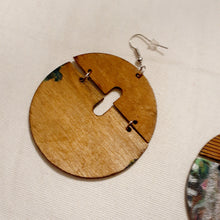 Load image into Gallery viewer, Abstract Handpainted  Design Wooden Earrings Kargo Fresh
