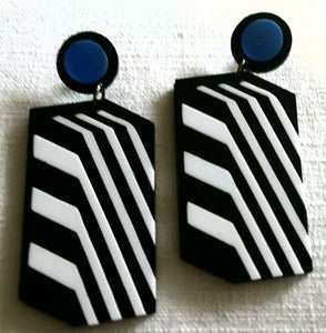 Abstract acrylic 3D Abstract Design Earrings Kargo Fresh