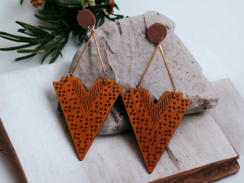 Abstract boho wood clip on earrings Kargo Fresh