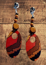 Load image into Gallery viewer, Abstract boho wood clip on earrings Kargo Fresh
