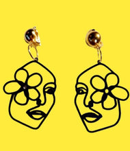 Load image into Gallery viewer, Abstract face design clip on earrings Kargo Fresh
