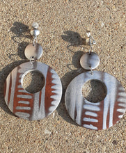 Load image into Gallery viewer, Abstract handpainted Mudcloth print Wooden Clip On Earrings Kargo Fresh
