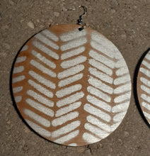 Load image into Gallery viewer, Abstract handpainted Mudcloth print Wooden Earrings Kargo Fresh

