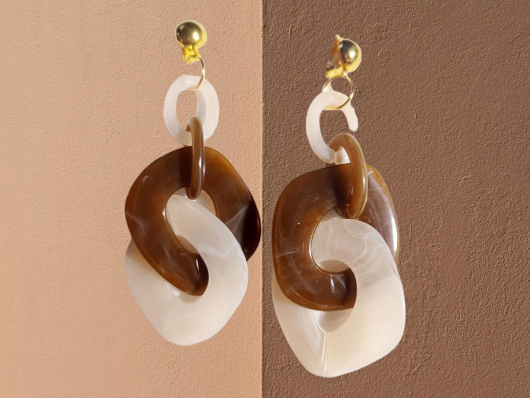 Acrylic Chain Hoop Clip on Earrings Kargo Fresh