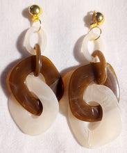 Load image into Gallery viewer, Acrylic Chain Hoop Clip on Earrings Kargo Fresh
