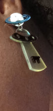 Load image into Gallery viewer, Acrylic Pop Art Area 51 UFO  Clip on  Earrings Kargo Fresh

