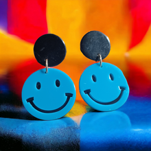 Load image into Gallery viewer, Acrylic Pop Art Smiley Face Earrings Kargo Fresh
