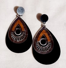 Load image into Gallery viewer, Acrylic and Faux Wood Clip on Dangle Earrings Kargo Fresh
