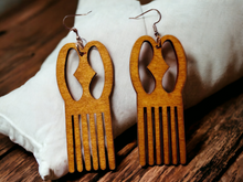 Load image into Gallery viewer, Adinkra symbol Pick Earrings Kargo Fresh
