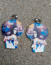 Load image into Gallery viewer, Afrocentric Wooden  Clip On Earrings Kargo Fresh
