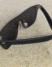 Load image into Gallery viewer, Alexander McQueen MCQ Wayfarer Sunglasses New Kargo Fresh
