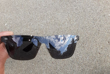 Load image into Gallery viewer, Alexander McQueen MCQ Wayfarer Sunglasses New Kargo Fresh
