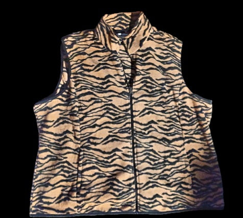 Animal print fleece vest nwt 5xl Kargo Fresh