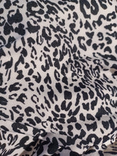 Load image into Gallery viewer, Animal print midi dress nwt 3xl Kargo Fresh
