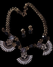 Load image into Gallery viewer, Art deco necklace set with clip on earrings Kargo Fresh
