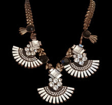 Load image into Gallery viewer, Art deco necklace set with clip on earrings Kargo Fresh
