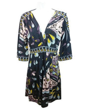 Load image into Gallery viewer, BCBGMAXAZRIA Abstract Print Knit Mini Dress Size Small Kargo Fresh
