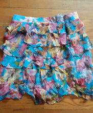 Load image into Gallery viewer, BEBE Silk Ruffle Mini Skirt Size XS Kargo Fresh
