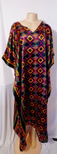 Load image into Gallery viewer, Beautiful  Afrocentric Kaftan Free Size Kargo Fresh
