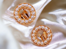 Load image into Gallery viewer, Beautiful Faux Pearl Stud Clip On Earrings Kargo Fresh
