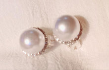 Load image into Gallery viewer, Beautiful Rhinestone and Pearl Clip On Earrings Kargo Fresh
