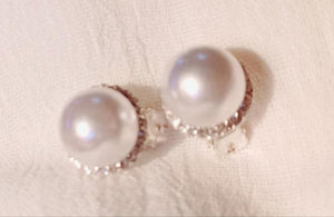 Beautiful Rhinestone and Pearl Clip On Earrings Kargo Fresh