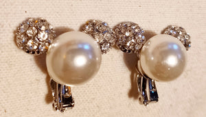 Beautiful Rhinestone and Pearl Clip On Earrings Kargo Fresh