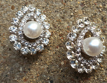 Load image into Gallery viewer, Beautiful Rhinestone and Pearl Clip On Earrings Kargo Fresh
