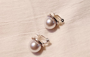 Beautiful Rhinestone and Pearl Clip On Earrings Kargo Fresh