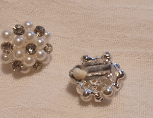 Beautiful Rhinestone and Pearl Clip On Earrings Kargo Fresh