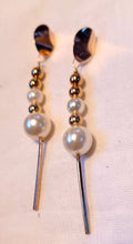 Load image into Gallery viewer, Beautiful handmade  Pearl Clip On Earrings Kargo Fresh
