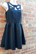 Load image into Gallery viewer, Black Glam Cocktail Dress Size Large Kargo Fresh
