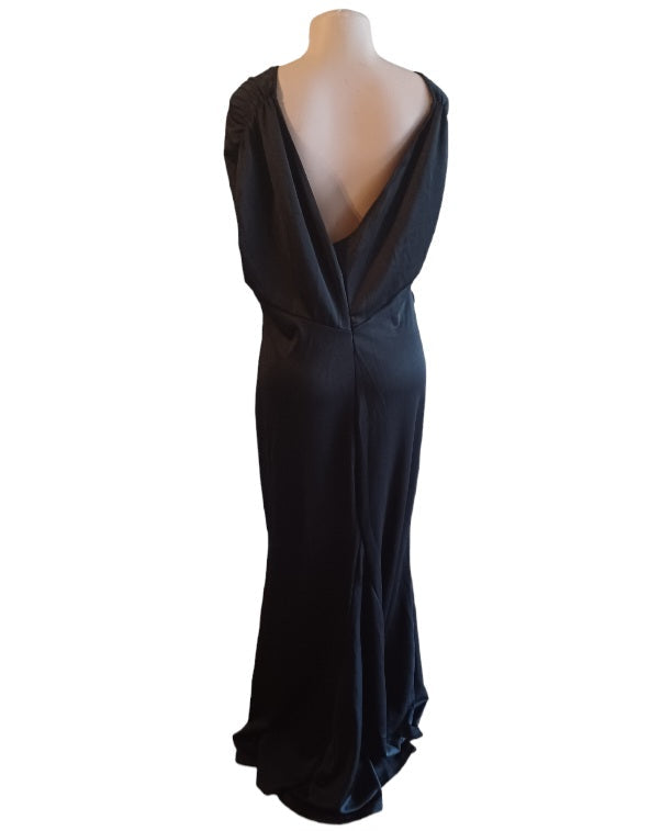 Black drapes back dress 2xl Kargo Fresh