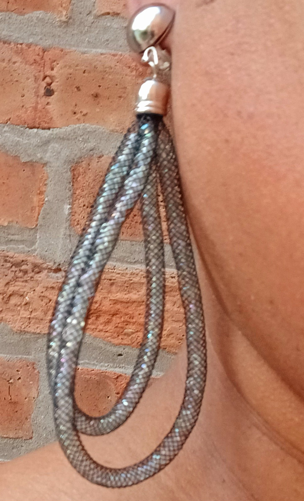 Black fish net and bead clip on hoops Kargo Fresh