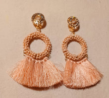 Load image into Gallery viewer, Bohemian Tassel and Bead clip on Earrings Kargo Fresh
