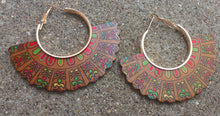 Load image into Gallery viewer, Boho Chic Dangle Wooden Earrings Kargo Fresh
