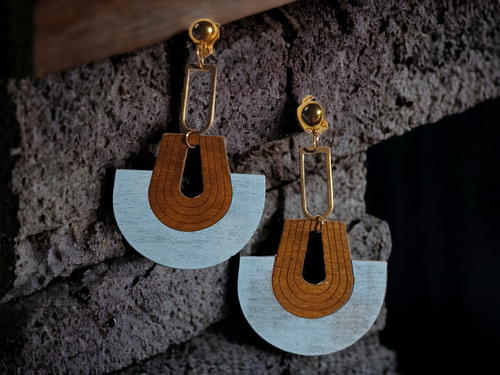 Boho chic wooden clip on earrings Kargo Fresh