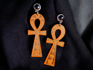 Carved Ankh Clip On Earrings Kargo Fresh