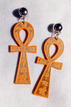 Load image into Gallery viewer, Carved Ankh Clip On Earrings Kargo Fresh
