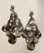 Load image into Gallery viewer, Chandelier Charm Clip on Earrings Kargo Fresh
